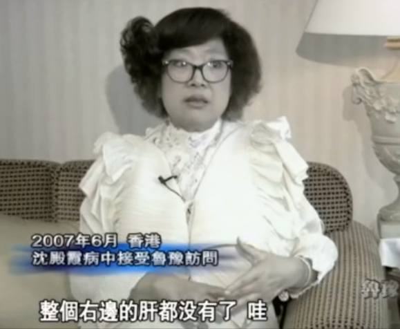 同樣是鄭少秋的女兒，沈殿霞和官晶華的女兒一對比，差距就出來了