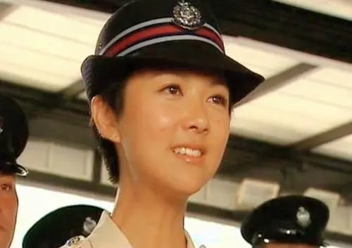 5位“髮型被嘲”的明星，鄧紫棋酷似“小混混”，陳冠希盡顯油膩