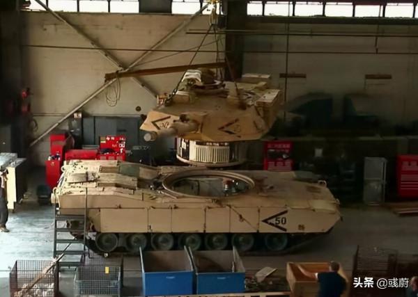 為啥美國很多武器都是上世紀產物,但依然先進,也極少更新換代? 為啥美國很多武器都是上世紀產物,但依然先進,也極少更新換代?