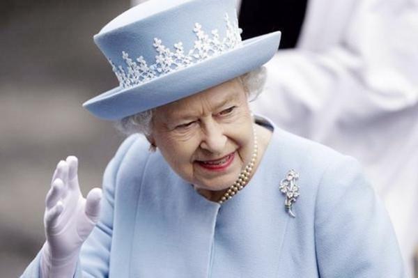 1986年,一位盲人來到上海外事辦:請把我送上英女王的遊輪 1986年,一位盲人來到上海外事辦:請把我送上英女王的遊輪