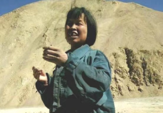 她獨自堅守崑崙山20年，被稱為“崑崙女神”，背後的故事令人敬佩