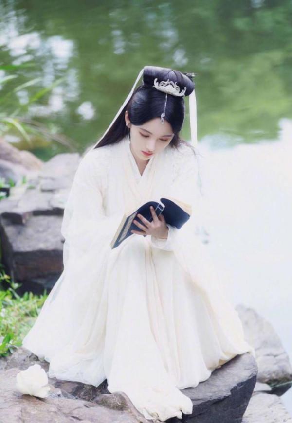 請不要一直沉浸在仙女的氛圍當中,鞠婧褘該反省一下自己了 請不要一直沉浸在仙女的氛圍當中,鞠婧褘該反省一下自己了