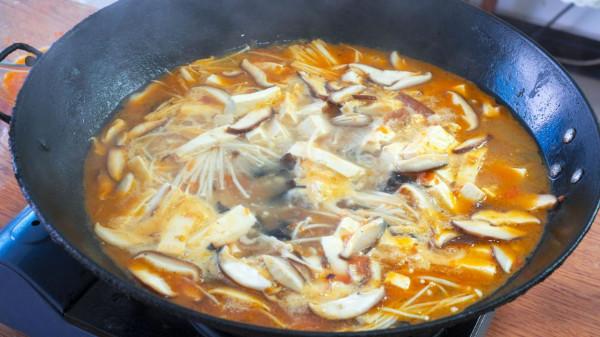 天冷了，6道熱騰騰的湯端上桌，營養全面好消化，暖暖活活過深秋