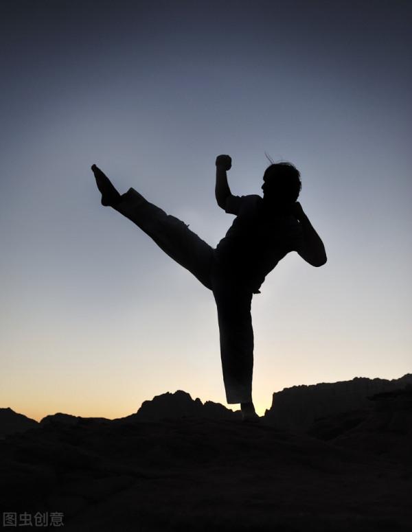 難得的放鬆練習方法，太極拳熱身運動可以參考