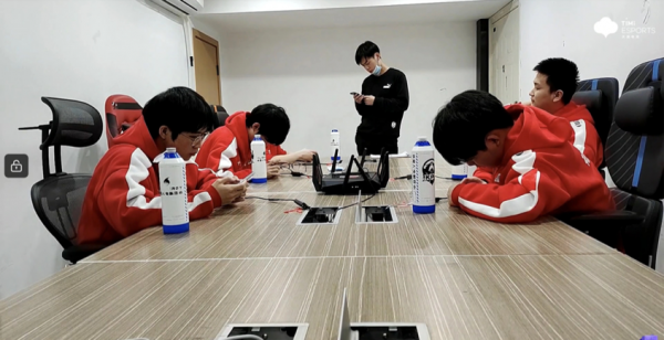 KPL:恭喜AG超玩會喜提A組名額,整個AG都是問題,鍋都不用分了 KPL:恭喜AG超玩會喜提A組名額,整個AG都是問題,鍋都不用分了