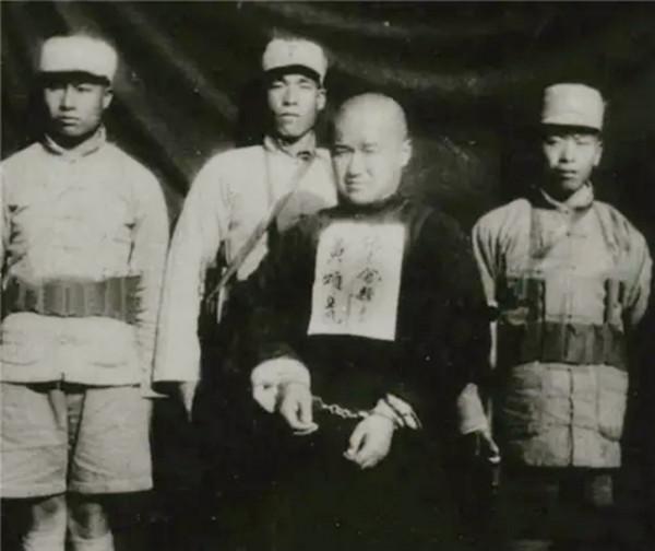 我軍鋤奸行動兩度失敗，聶榮臻親自下令：將後方王牌特工調到軍區