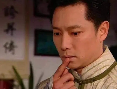 8大瓊瑤美男今昔對比，有人身家超330億，有人淪為路人，差距大