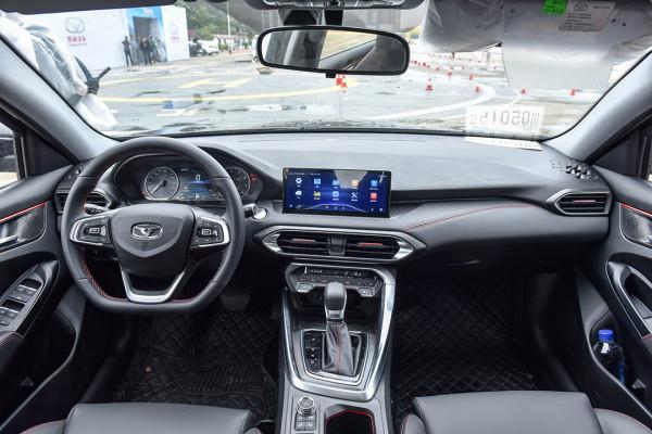 四輪獨懸 +1.5T 頂配不到10萬!凱翼軒度試駕體驗 四輪獨懸 +1.5T 頂配不到10萬!凱翼軒度試駕體驗