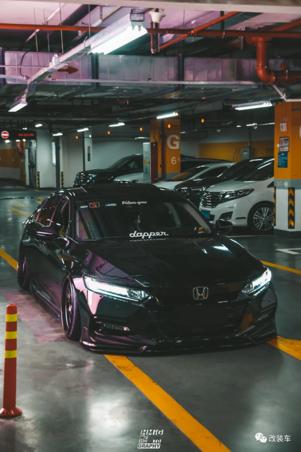 黑武士雅閣慘遭舉報還原，這輪轂是蒸籠架改的？