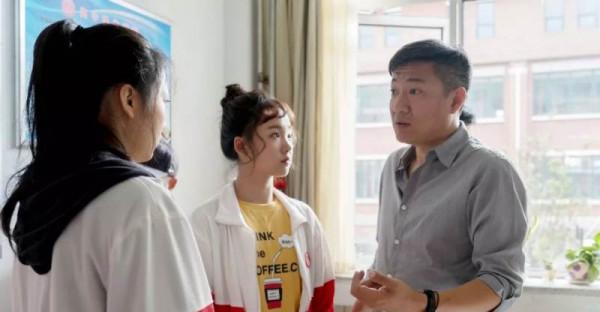 “錯過”兩位佳人，娶素人為妻，演技炸裂為人低調，他是誰？