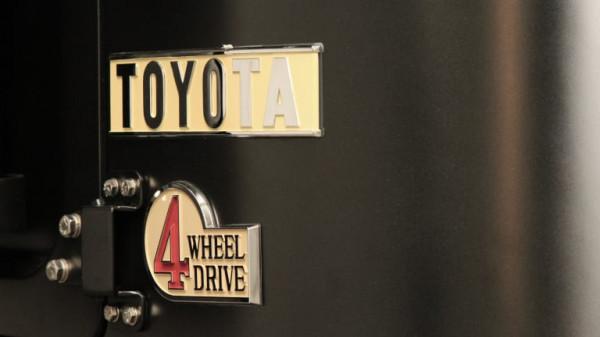 精品老爺車，豐田陸巡FJ40改裝大V8