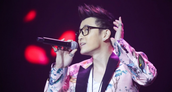 25歲爆紅，被粉絲催婚，45歲生日許願早日脫單的許紹洋真過氣了嗎