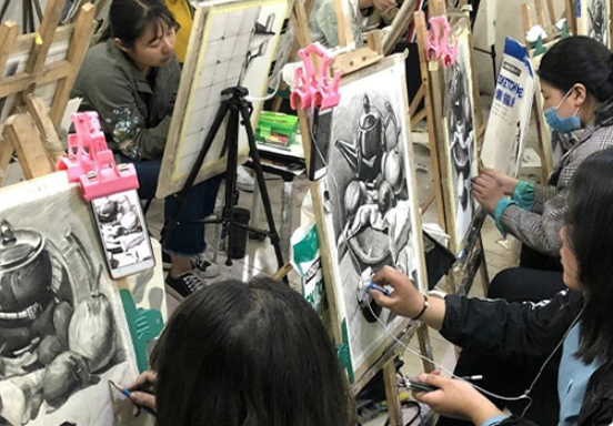 “藝考”的幾大謊言，想走藝考路線，看完以下三項再做決定