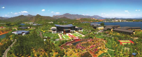 展翅騰飛看懷柔 藍圖繪就譜新篇