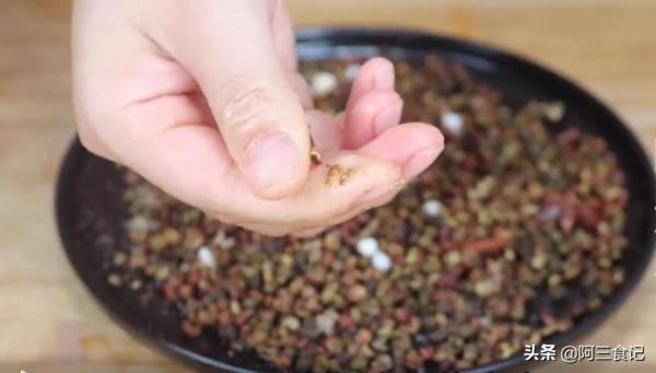 椒鹽最正宗的做法,30年大廚的老經驗,講解詳細到位,實在太香了 椒鹽最正宗的做法,30年大廚的老經驗,講解詳細到位,實在太香了