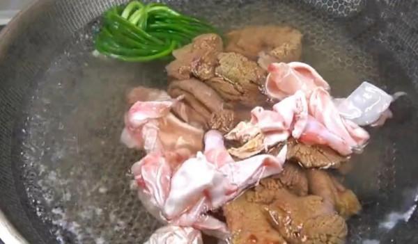 冬天寒冷乾燥，6道熱乎乎的家庭燉菜，暖胃又暖身，最適合不過了