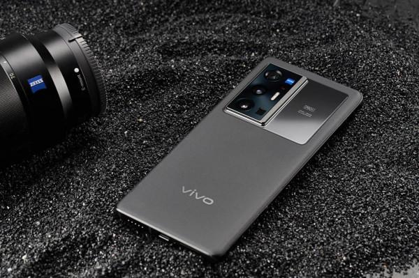 熬夜整理！2021各價位段“機皇”推薦，這4款手機可以放心買