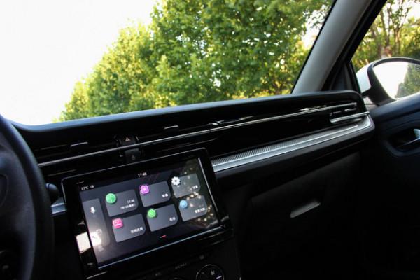 更符合年輕人審美 試駕新款雪鐵龍C3-XR 更符合年輕人審美 試駕新款雪鐵龍C3-XR