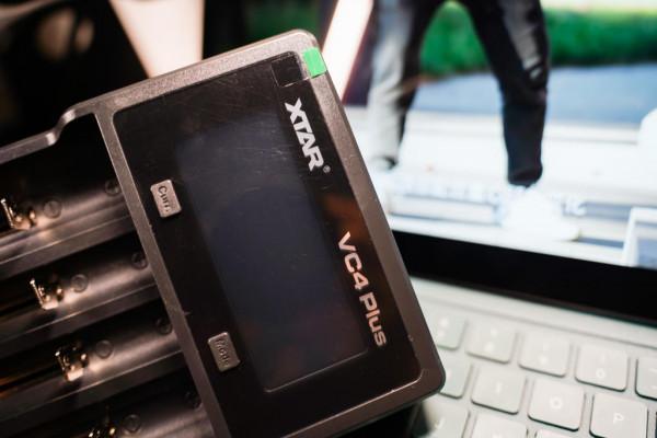 充電電池規格太多?18W快充,一個充電器搞定!XTAR VC4 Plus實測 充電電池規格太多?18W快充,一個充電器搞定!XTAR VC4 Plus實測