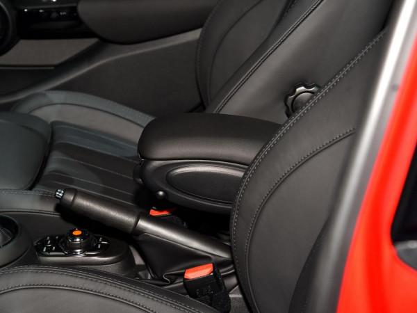 5.4L油耗靈活小代步車,原裝進口品質高還經濟,實拍MINI 5.4L油耗靈活小代步車,原裝進口品質高還經濟,實拍MINI