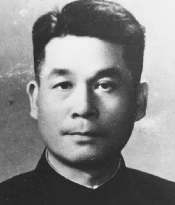 “現實版”餘則成，潛伏27年未暴露，1968年才通告：他是代號112