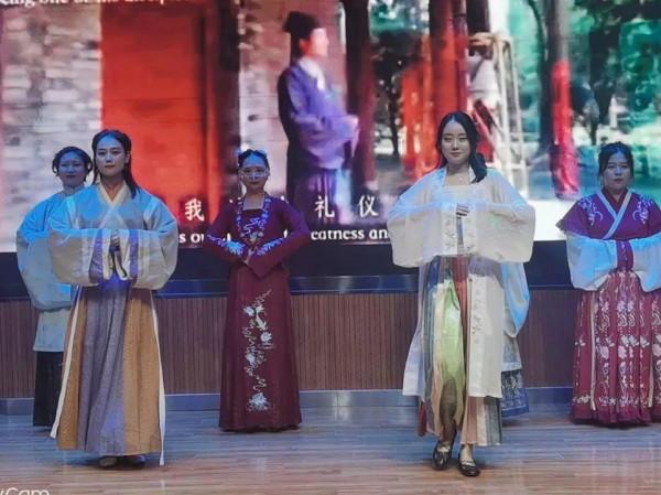 東盛路小學:情滿中秋 愛在東盛 東盛路小學:情滿中秋 愛在東盛