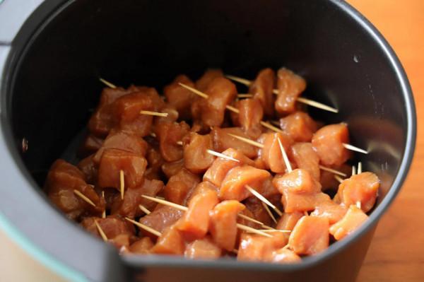 可以當零食吃的豬肉做法，焦香有嚼勁，不用油炸，健康又解饞