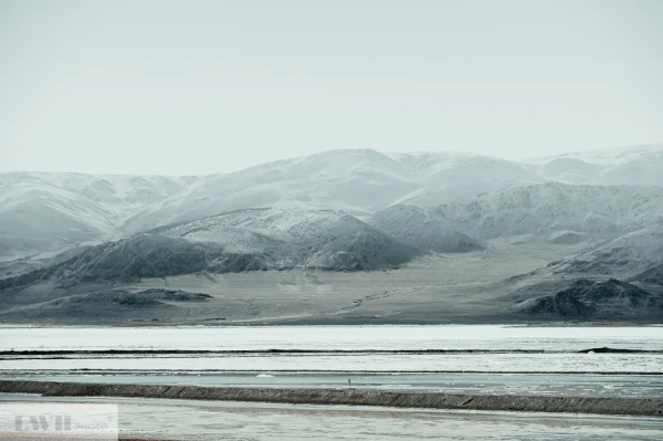 兩個人，一輛車，阿里北線無人區穿越