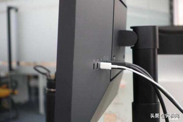 Mac重度使用者的小眾顯示器標配:LG UltraFine 4K使用體驗 Mac重度使用者的小眾顯示器標配:LG UltraFine 4K使用體驗