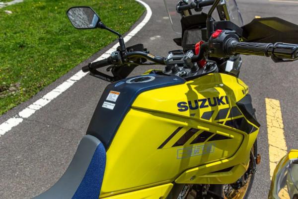 均衡之道,一脈相承,聊聊V-Strom 1050 XT與小老弟V-Strom 250 均衡之道,一脈相承,聊聊V-Strom 1050 XT與小老弟V-Strom 250