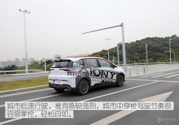 十萬元比軒逸、飛度更好的選擇 好開好看空間還大 十萬元比軒逸、飛度更好的選擇 好開好看空間還大