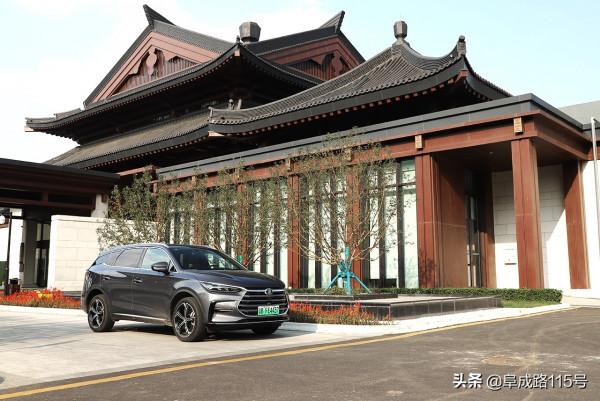 誰說自主品牌7座SUV費油?虧電實測百公里5.0L 比亞迪唐DM-i瞭解一下 誰說自主品牌7座SUV費油?虧電實測百公里5.0L 比亞迪唐DM-i瞭解一下