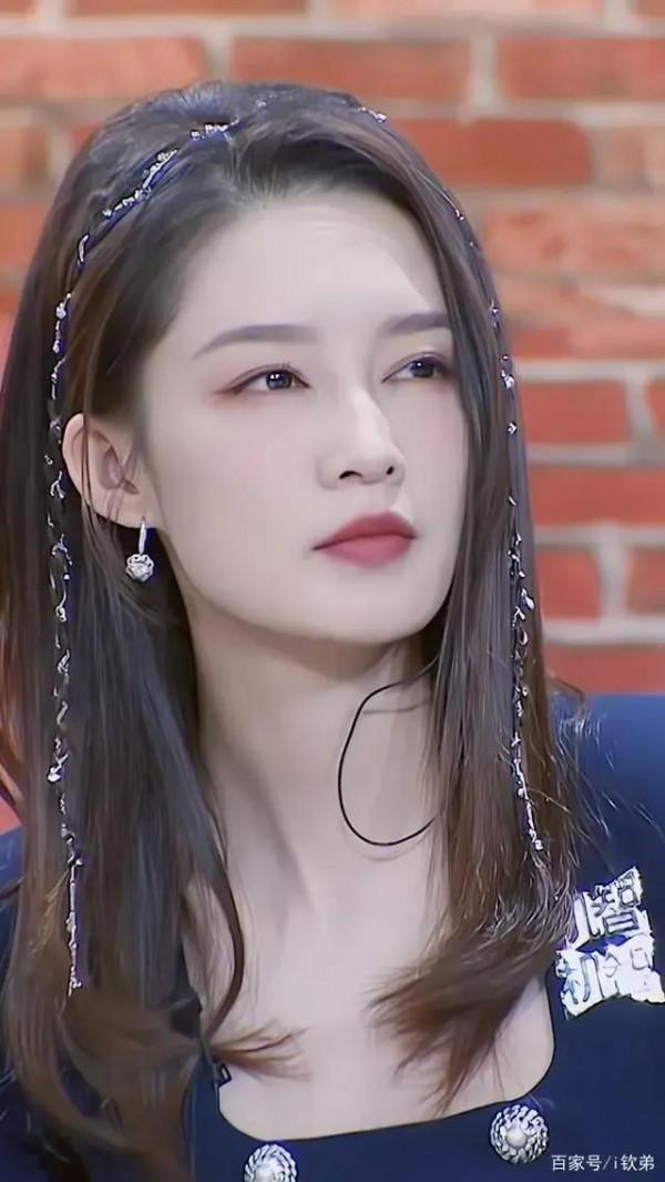 李沁和白鹿組圖