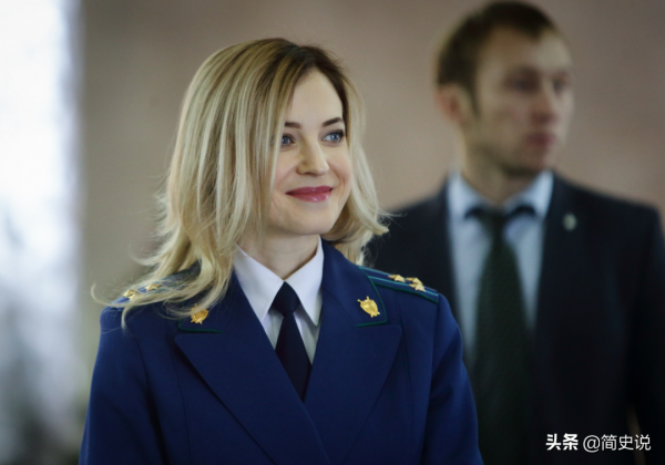 克里米亞最美檢察官，35歲被普京授予少將頭銜，如今卻被普京拋棄