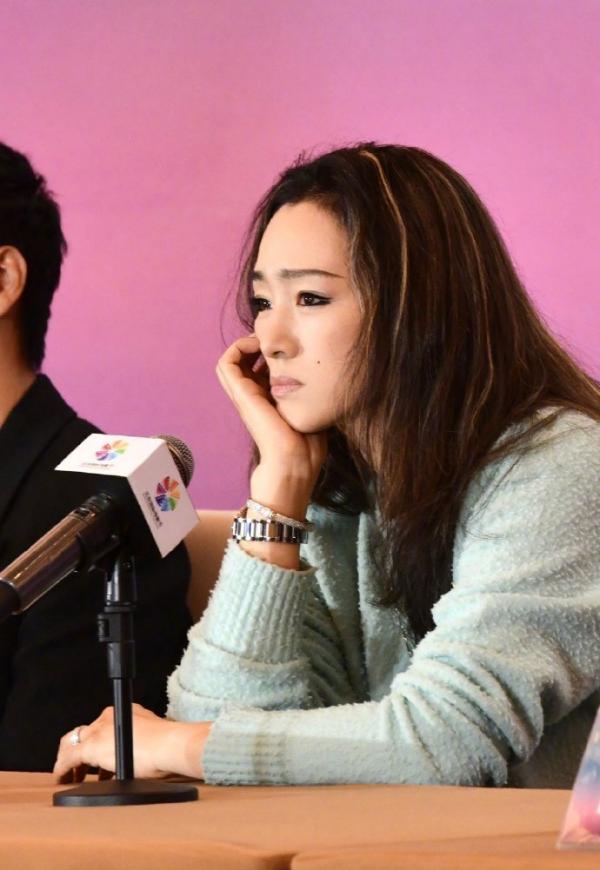 鞏俐、湯唯北影節狀態大比拼！前者棕色挑染好酷，後者凍齡且精緻