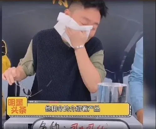 過氣童星的窘境：長殘沒戲拍、直播被人嘲，無處安放的尷尬與心酸