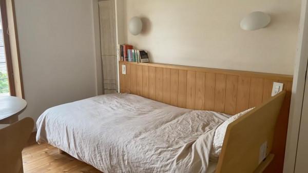 女人捨棄大都市生活,來到山林建480平田園宅,過起神仙般的生活 女人捨棄大都市生活,來到山林建480平田園宅,過起神仙般的生活