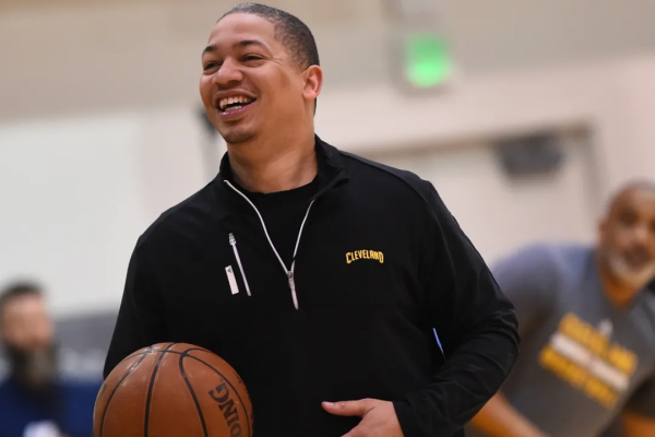 快船行駛的方向