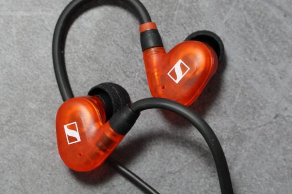 網上沒人寫，關於森海塞爾IE100PRO與IE40PRO的差別，對比評測