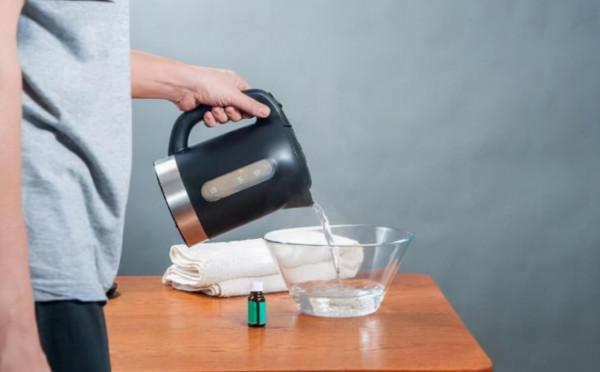 男性晨起的3個“舉動”，可能比熬夜傷身，建議早了解