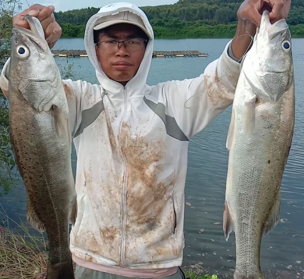 一個90後小夥，辭職下海釣魚，直言靠釣魚賺錢，現狀如何呢？