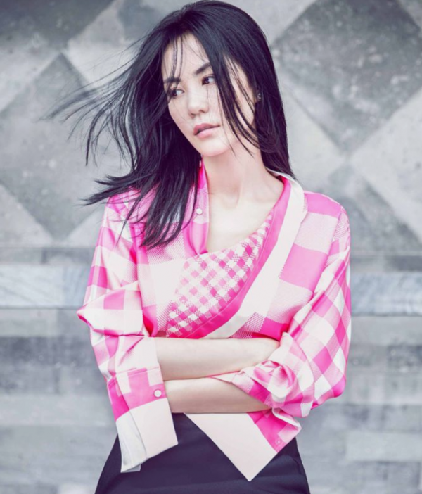 王菲:年輕時候的天后造型百異,真的很拽很瀟灑哈哈哈 王菲:年輕時候的天后造型百異,真的很拽很瀟灑哈哈哈