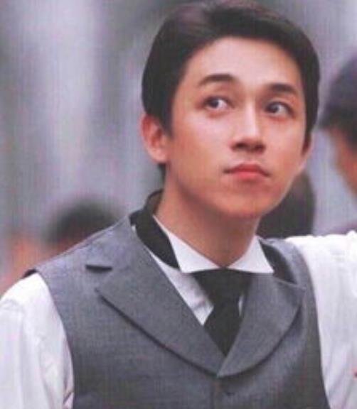 不墊鼻子、不動臉，個個都是原生態臉，這9位明星越看越招人喜歡