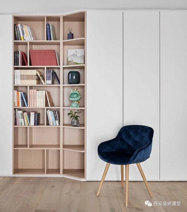 定製衣櫃不僅是一個櫃，延伸出5種功能