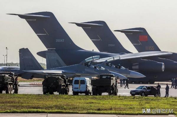 270架與100架，中美戰略運輸機對比，運20服役後差距迅速縮小