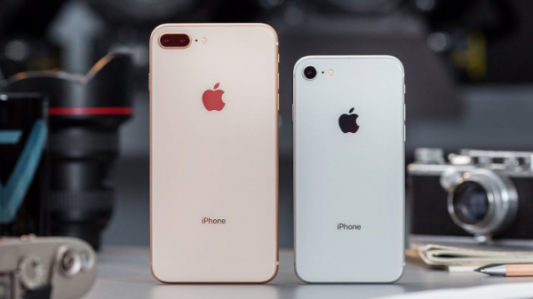 2022年想買部指紋觸控的蘋果，iPhone8和iPhoneSE新一代哪款合適