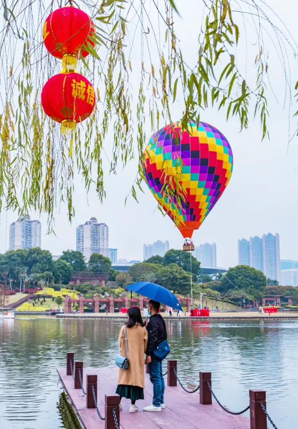 千燈湖第一漂！疊滘龍船火出圈！