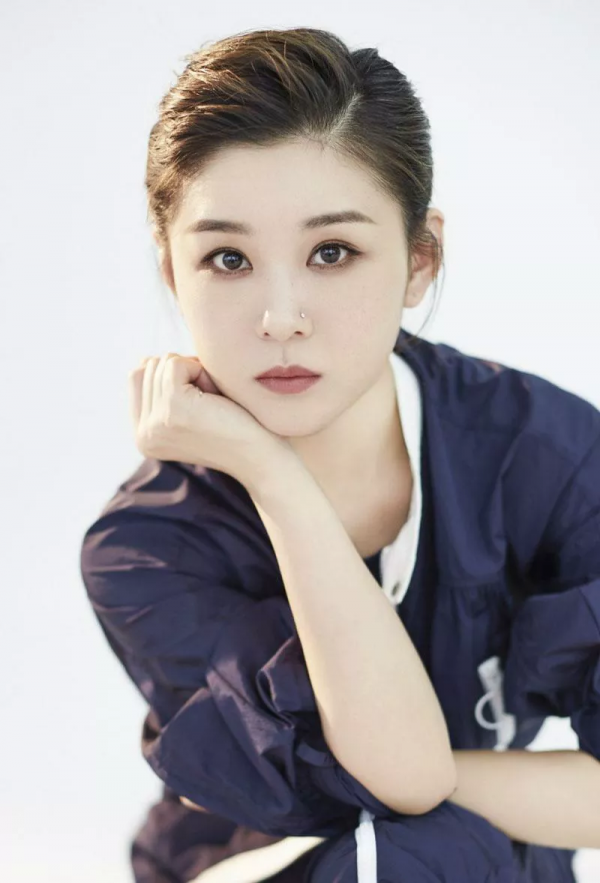 不拍吻戲的女明星李小萌：靈動可愛，溫婉大方（一張是夫妻合影）