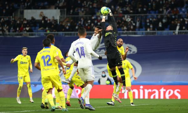 晨讀｜熱刺終結紅軍連勝 皇馬主場狂攻無果