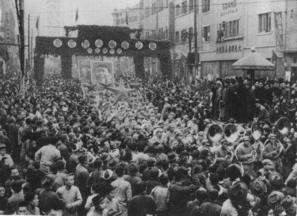 渣滓洞大屠殺唯一倖存女戰士，躲在尿池逃過一劫，後來如何？